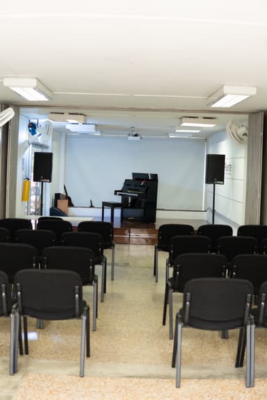 Estudiante de música 4